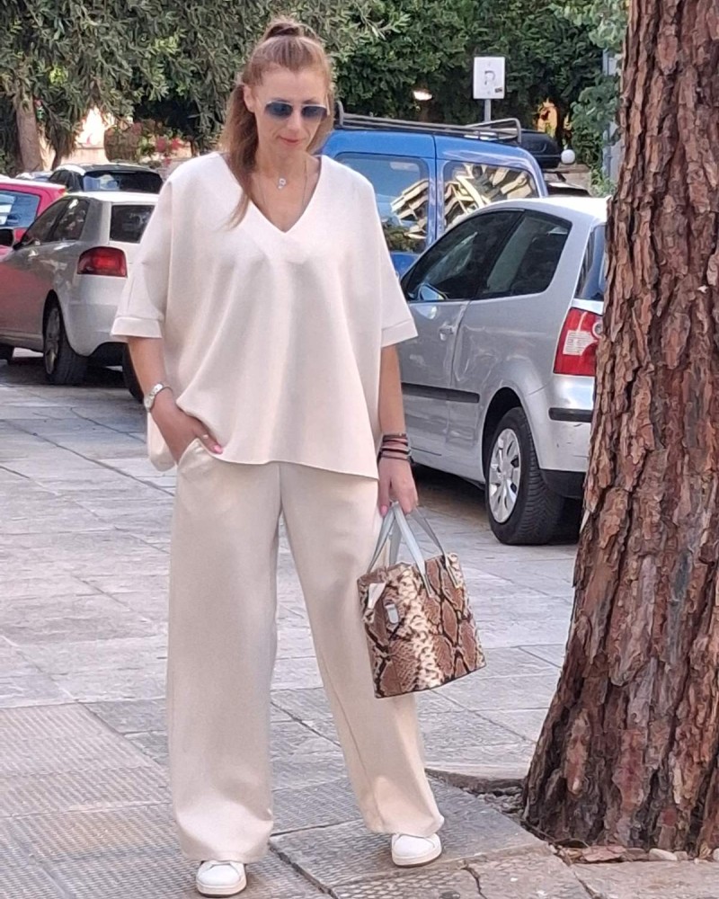Εκρού Σετ Μπλούζα & Παντελόνι Εκρού Σετ Μπλούζα & Παντελόνι