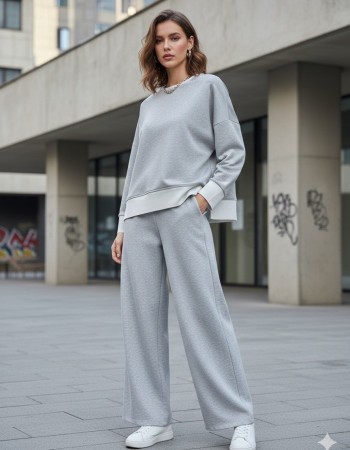 Σετ φόρμας δύο τεμαχίων Minimal vibes, maximum style 🤍