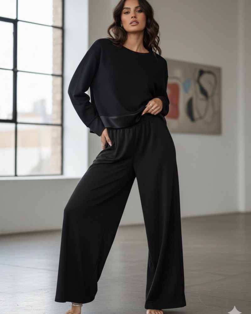 Σετ φόρμας δύο τεμαχίων Minimal vibes, maximum style 🤍